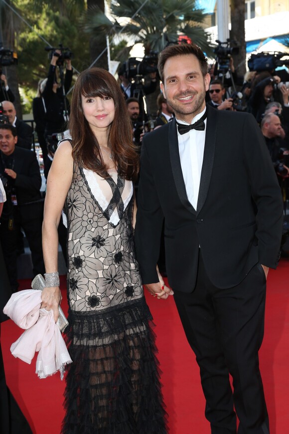 Christophe Michalak et sa femme Delphine McCarty radieux lors de la montée des marches du film "The Little Prince" (Le Petit Prince) lors du 68 ème Festival International du Film de Cannes, à Cannes le 22 mai 2015.