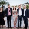 Laura Hastings-Smith, Justin Kurzel, Marion Cotillard, Michael Fassbender et Iain Canning - Photocall du film "Macbeth" lors du 68e Festival International du Film de Cannes, le 23 mai 2015.