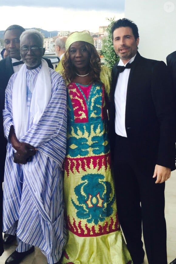 Exclusif - Souleymane Cissé et Richard Orlinski participent à la dernière soirée à la suite Sandra and Co organisée à l'occasion du 68e Festival international du film de Cannes, le 22 mai 2015.