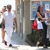 Exclusif - David Arquette se promène en famille avec sa femme Christina McLarty et leur fils Charlie à Malibu, le 24 mai 2015
