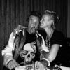 Johnny et Laeticia Hallyday dans un restaurant de Santa Monica, mai 2015.