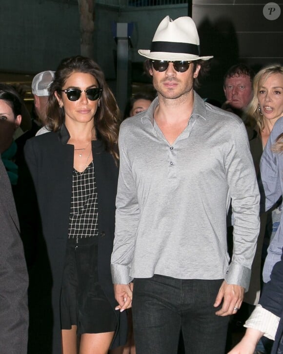 Nikki Reed et son mari Ian Somerhalder arrivent à l'aéroport de Nice, le 20 mai 2015  