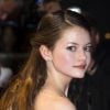 Mackenzie Foy lors de la montée des marches du film Le Petit Prince pendant le Festival de Cannes le 22 mai 2015