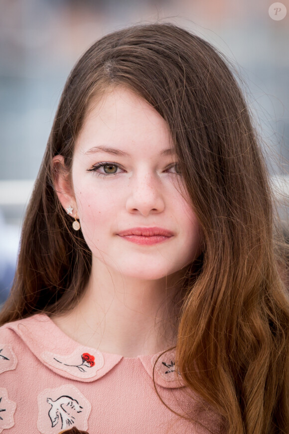 Mackenzie Foy - Photocall du film "The Little Prince" (Le Petit Prince) lors du 68ème festival international du film de Cannes le 22 mai 2015.