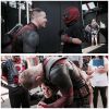 Photo de Ryan Reynolds avec un petit garçon atteint de la maladie de Hodgkin qui rêvait de le rencontrer - 22 mai 2015