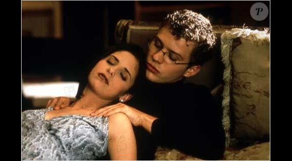 Ryan Phillippe et Sarah Michelle Gellar - Image tirée du film Sexe Intention, 1999