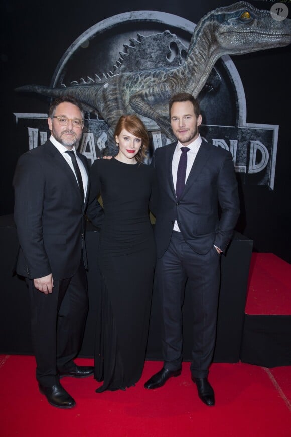 Colin Trevorrow, Bryce Dallas Howard et Chris Pratt - Première du film "Jurassic World" à l'Ugc Normandie à Paris le 29 mai 2015.