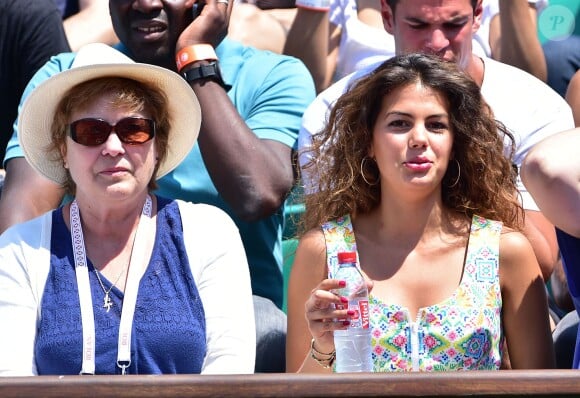 Evelyne Tsonga (la mère de de Jo-Wilfried Tsonga) et Noura (la compagne de Jo-Wilfried Tsonga) - Tournoi de Roland-Garros à Paris, le 5 juin 2015.
