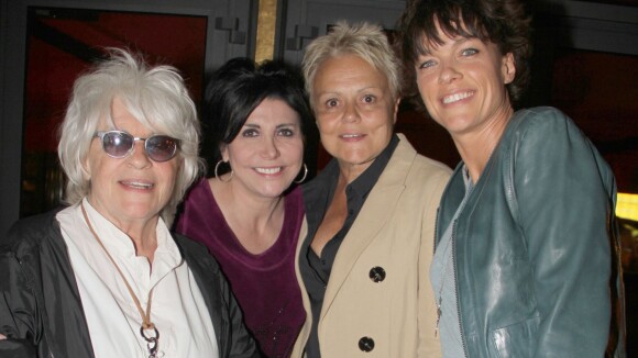 Catherine Lara fête ses 70 ans avec ses amies Muriel Robin et Sophie Davant !