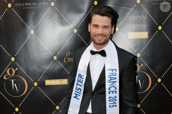 Aurélien Giorgino (Mister France 2015) - Photocall "Prix Gold de la TNT 2015" au théâtre Bobino à Paris, le 9 juin 2015