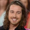 Julien Doré lors de l'enregistrement de l'émission Vivement Dimanche à Paris le 20 mai 2015 (diffusé le dimanche 14 juin 2015 sur France 2).