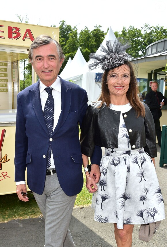 Philippe Douste-Blazy et sa femme Marie-Yvonne - Prix de Diane Longines à l'hippodrome de Chantilly le 14 juin 2015.