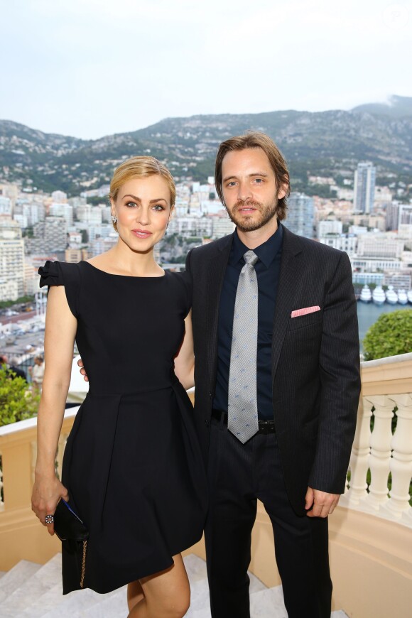 Amanda Schull et Aaron Stanford - Réception chez le ministre d'état Michel Roger, lors du 55e festival de télévision de Monte-Carlo à Monaco. Le 15 juin 2015.