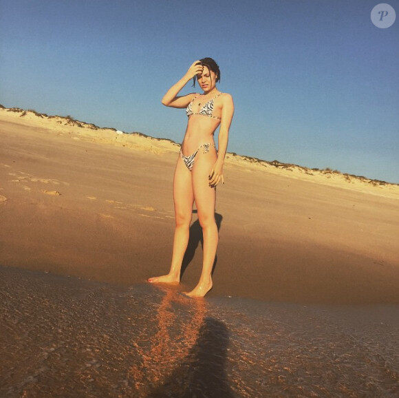 Jessie J poste une photo d'elle sur Instagram à la plage au portugal le 18 juin 2015.