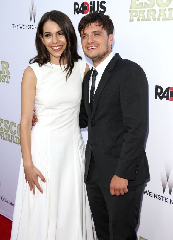 Josh Hutcherson et sa petite-amie Claudia Traisac - Avant-première du film "Paradise Lost (Escobar: Paradise Lost)" à Hollywood, le 22 juin 2015.