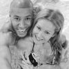 Tatiana Laurens et Xavier Delarue, unis pour fêter leur 9 ans de mariage le 23 juin 2015, ici dans un bain à remous.