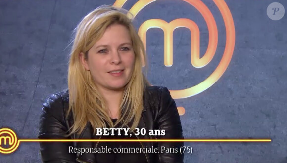 Betty, dans Masterchef 5 (épisode 1 du jeudi 25 juin 2015.)