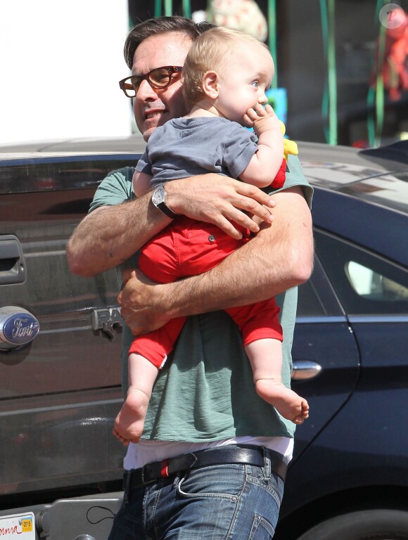 Exclusif - David Arquette et son fils Charlie se promènent à Malibu le 20 juin 2015  