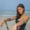 Jessica (31 ans), candidate de Koh-Lanta 2015.
Cette jeune maman fière de ses tatouages n'a qu'un but : remporter les 100 000 euros de la compétition. La raison ? Elle souhaite acheter la maison de ses rêves pour sa fille. Véritable lionne, elle sera prête à tout pour réaliser ses ambitions.