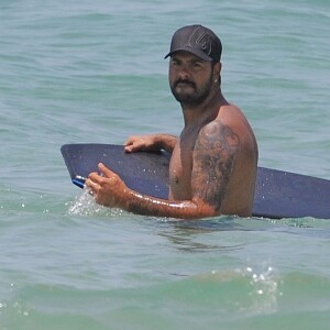 Eduardo Cruz sur une plage lors de leurs vacances en famille à Cadiz. Le 6 juillet 2015