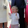 Sacha Casiraghi, fils d'Andrea Casiraghi et petit-fils de la princesse Caroline de Hanovre, applaudit. La famille princière de Monaco célébrait le 11 juillet 2015 sur la place du palais les 10 ans de l'avènement du prince Albert II.