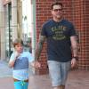 Dean McDermott emmène son fils Liam chez le docteur à Beverly Hills le 11 juin 2015. 