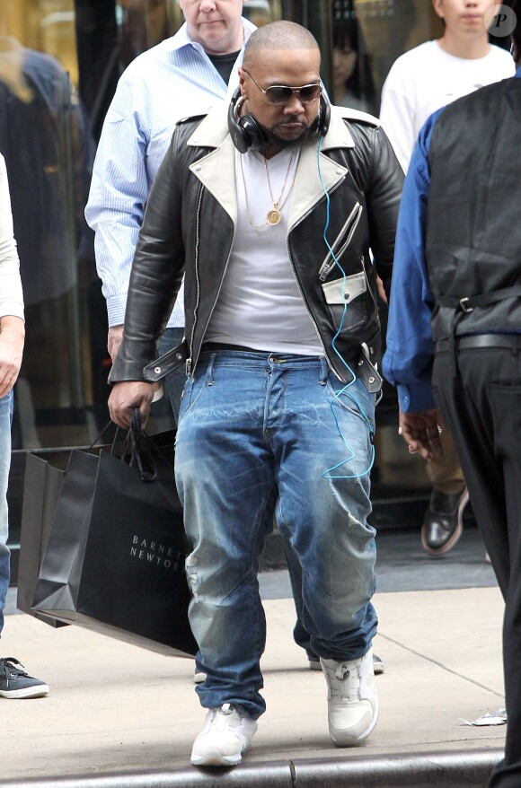 Timbaland fait du shopping à Barney's New York le 7 octobre 2014