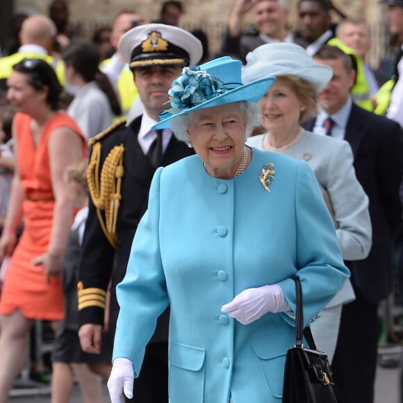 La reine Elisabeth II et le prince Philip, duc d'Edimbourg, ont visité le centre communautaire "Chadwell Heath" à Barking le 16 juillet 2015