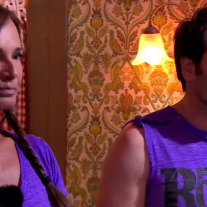 Nathalie Marquay et Christophe Dominici, dans Fort Boyard, sur France 2, le samedi 18 juillet 2015.
