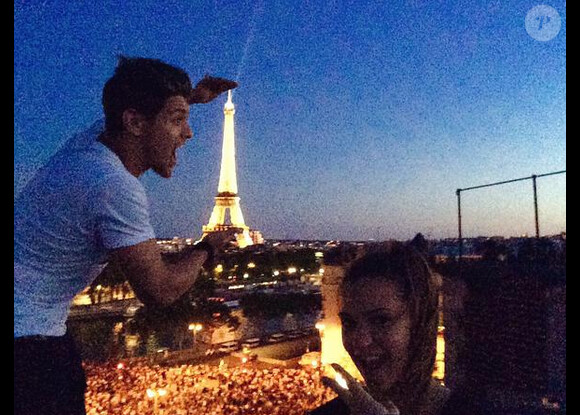 Rayane Bensetti et Denista Ikonomova ont passé le 14 juillet 2015, ensemble à Paris.