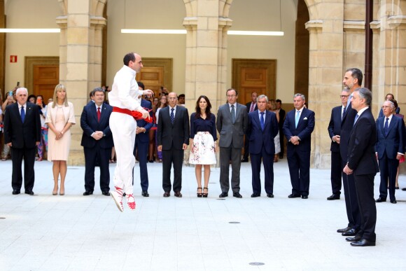 Le roi Felipe VI remettait le 20 juillet 2015 à José Ferrer Sala le prix du royaume du parcours entrepreneurial, au cours d'une cérémonie à Bilbao.