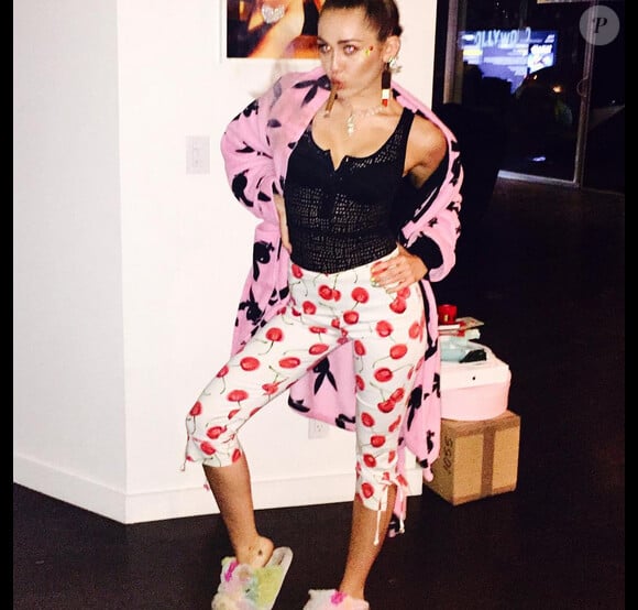 Miley Cyrus en pyjama / juillet 2015