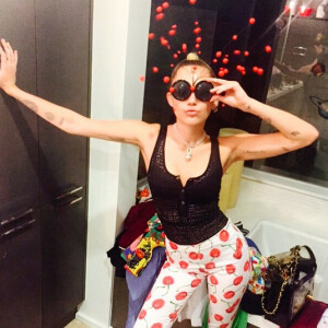 Miley Cyrus en grande forme sur Instagram / juillet 2015