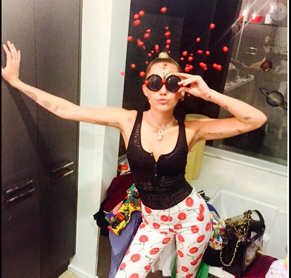 Miley Cyrus en grande forme sur Instagram / juillet 2015