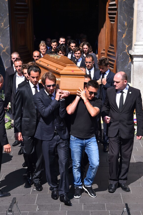 Romain Grosjean, Adrien Sutil et Jean-Eric Vergne lors des obsèques de Jules Bianchi en la cathédrale Sainte-Réparate à Nice, le 21 juillet 2015