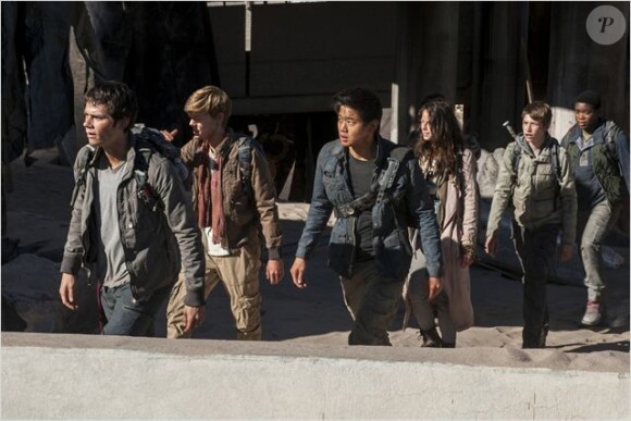 Dexter Darden, Dylan O'Brien, Jacob Lofland, Kaya Scodelario, Ki Hong Lee dans Le Labyrinthe : La Terre Brûlée.