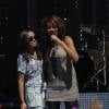 Whitney Houston et sa fille Bobbi Kristina chantent pour l'émission "Good Morning America" à Central Park à New York, le 1er septembre 2009.