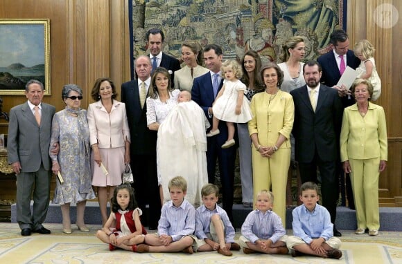 Letizia et Felipe d'Espagne, photo de famille, le 15 juillet 2007, à l'occasion du baptême de l'infante Sofia.