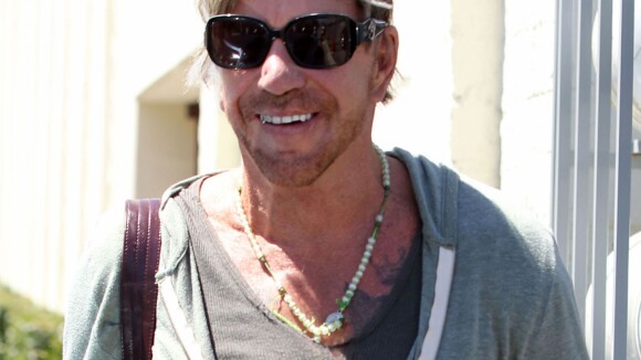 Mickey Rourke totalement méconnaissable : Jusqu'où iront ses transformations