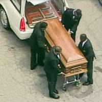 Mort de Bobbi Kristina : Les funérailles s'organisent, le corps rejoint Whitney