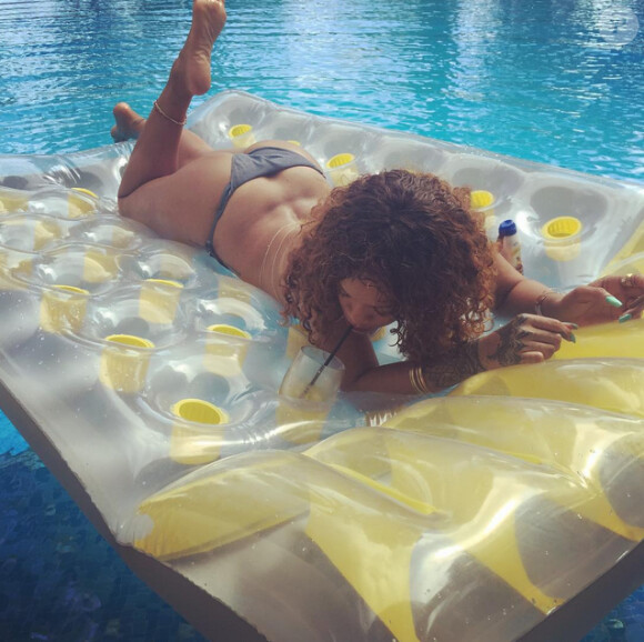 Rihanna à la Barbade. Photo publiée le 2 août 2015.