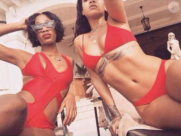 Photo de Melissa Forde et  Rihanna publiée le 26 décembre 2014.