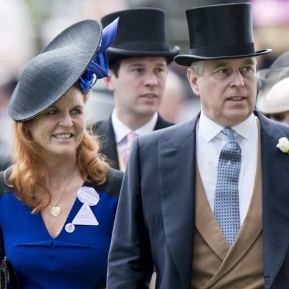Sarah Ferguson et le prince Andrew prenaient part ensemble, avec également leurs filles les princesses Beatrice et Eugenie d'York, au Royal Ascot le 19 juin 2015.
