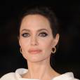 Angelina Jolie - Avant-première du film "Unbroken" à Londres, le 25 novembre 2014.