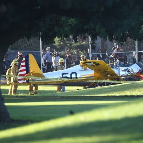 Capture d'écran - Harrison Ford a été blessé quand le petit avion biplace dans lequel il se trouvait s'est écrasé sur un parcours de golf à Venice, dans la banlieue de Los Angeles, le 5 mars 2015.