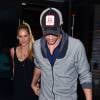 Enrique Iglesias et Anna Kournikova à la sortie du Palm Restaurant à Beverly Hills, le 6 août 2015.