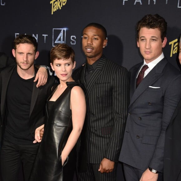 Jamie Bell, Kate Mara, Michael B. Jordan, Miles Teller lors de l'avant-première du film "Les 4 Fantastiques" (The Fantastic Four) à New York, le 4 août 2015.