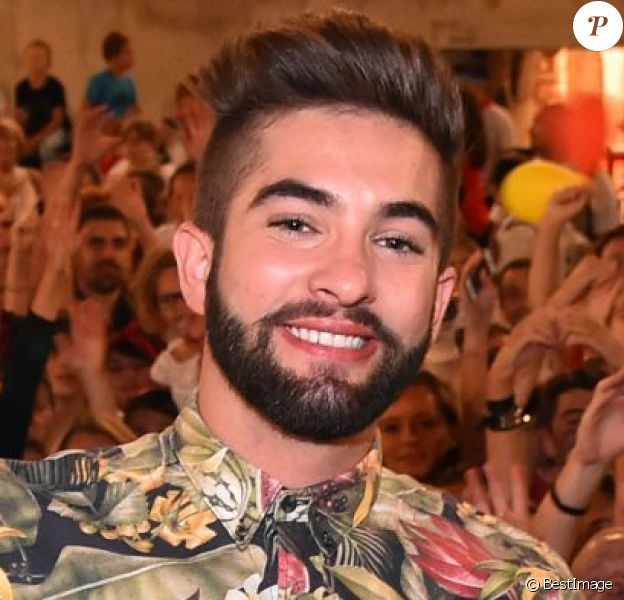 Exclusif - Kendji Girac pose à Nîmes, le 20 juin 2015.