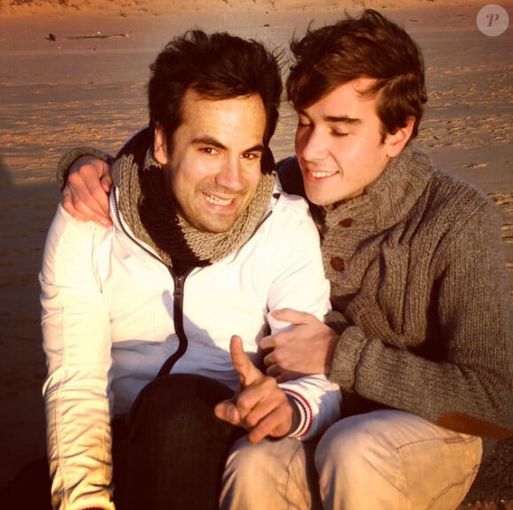 Alex Goude et son mari. Déclaration d'amour de Romain sur Instagram. Juillet 2015.