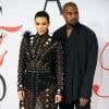 Kim Kardashian (enceinte) et son mari Kanye West - People à la soirée des CFDA Fashion Awards 2015 au Lincoln Center à New York, le 1er juin 2015. 